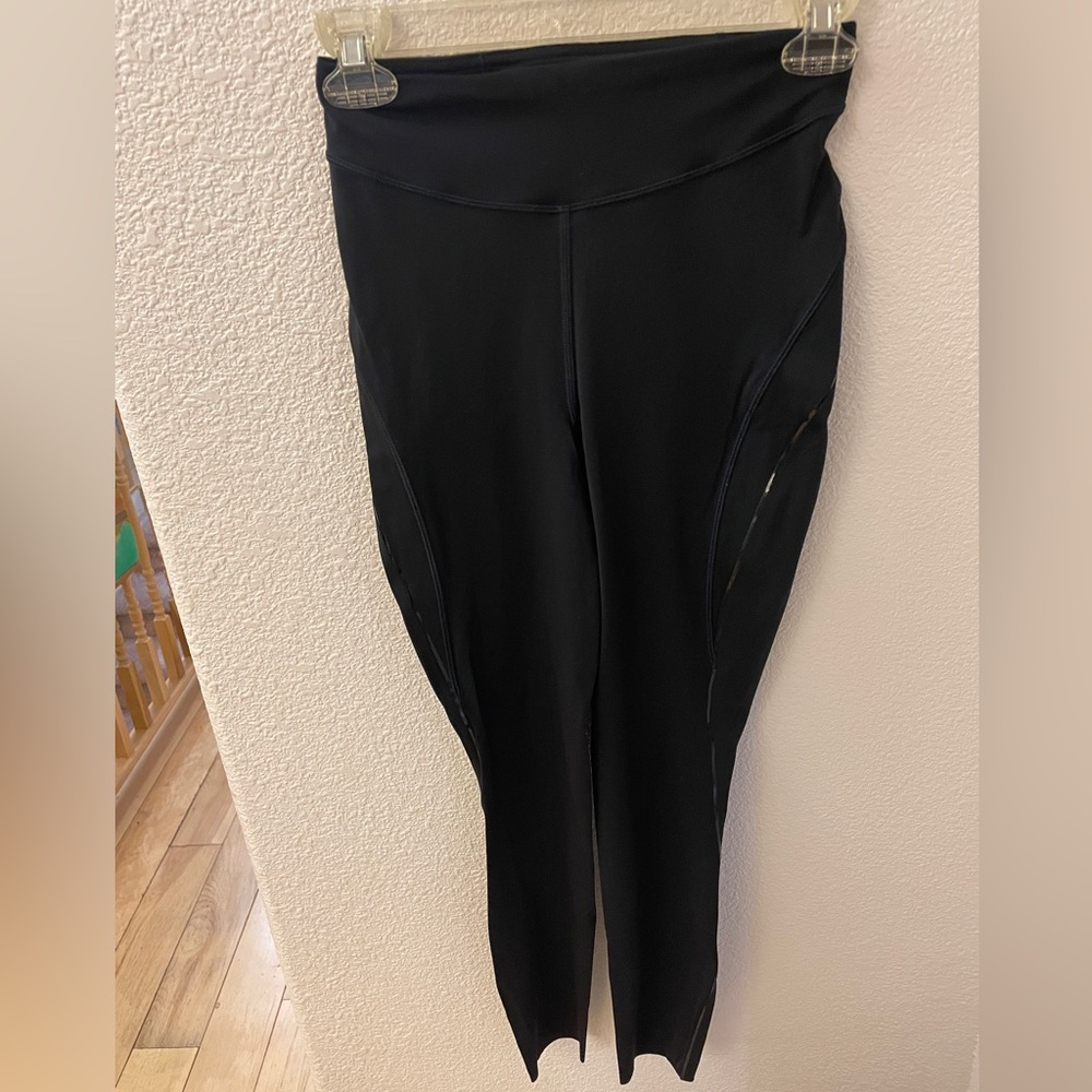 Lululemon, Nulux Reflective Track Tight, 4
